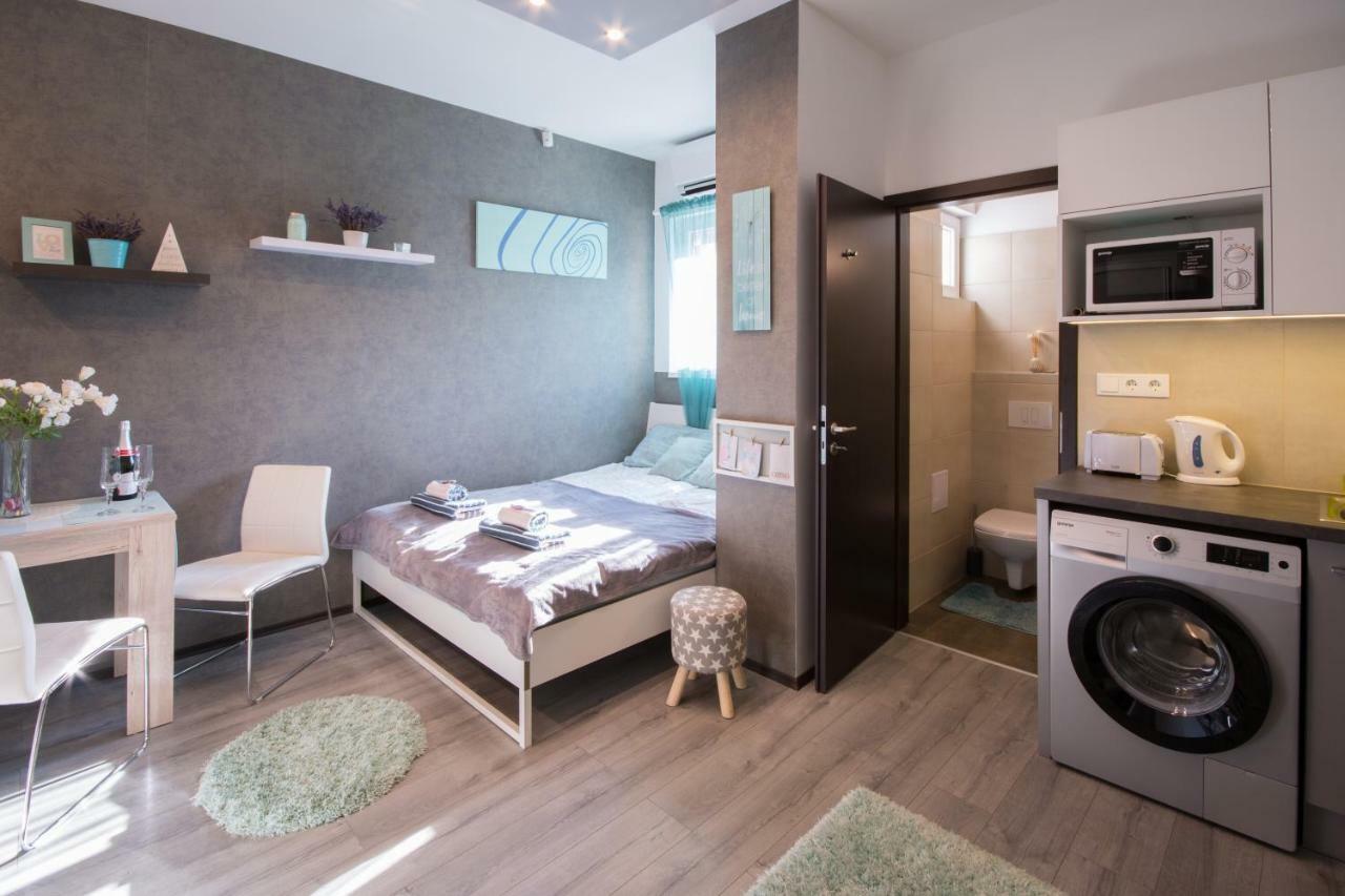 Petra'S Tranquil Nest In Downtown Budapeste Exterior foto